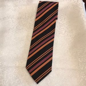 Brioni Tie, Excellent pre-owned condition